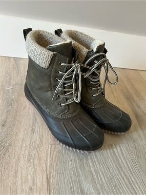 Women’s Magellan Duck Boots
